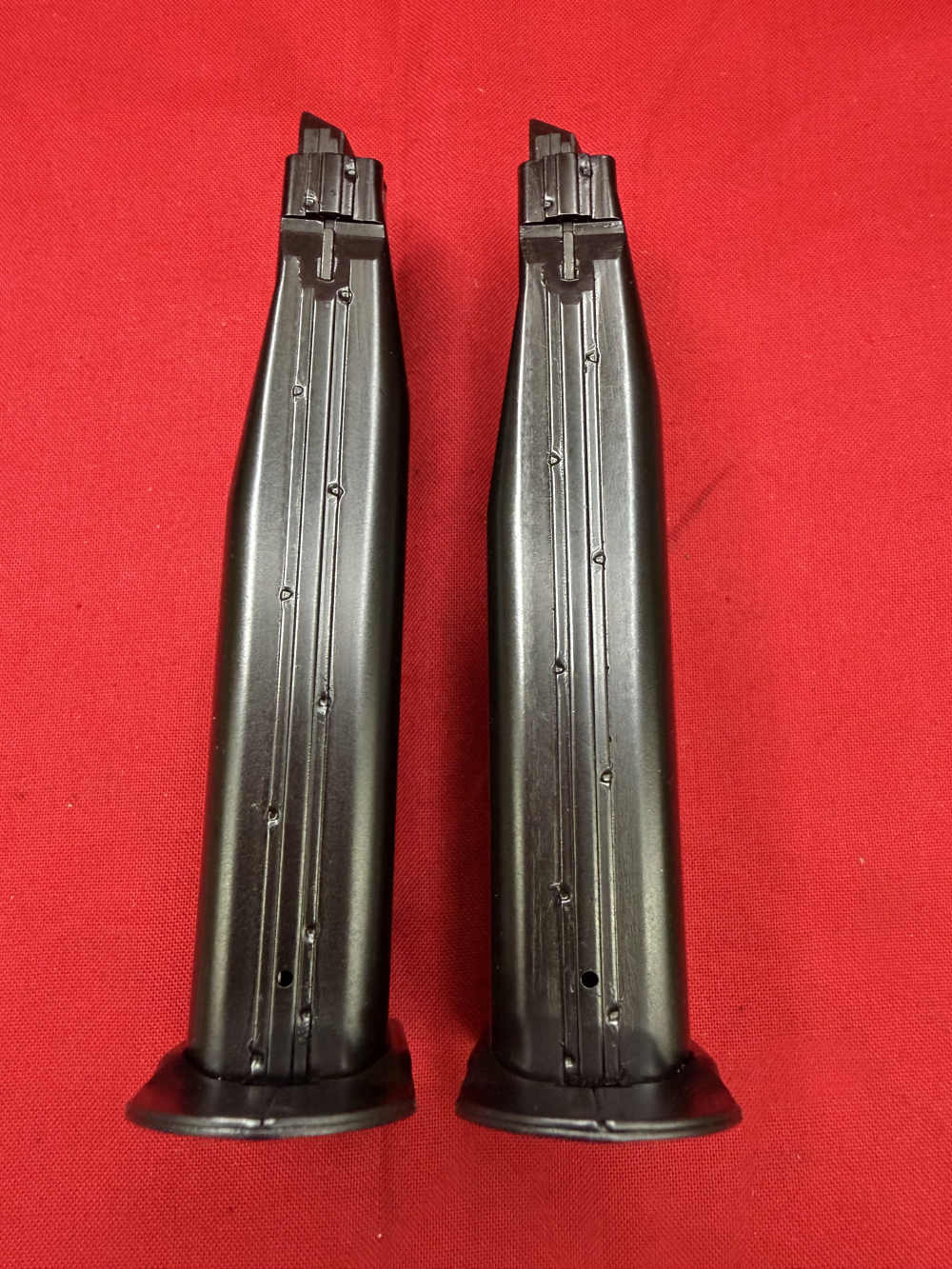 LOT OF 2 ORIGINAL HK P7 M13 13rd 9mm Magazines NOS!  RARE! #SO328-img-5