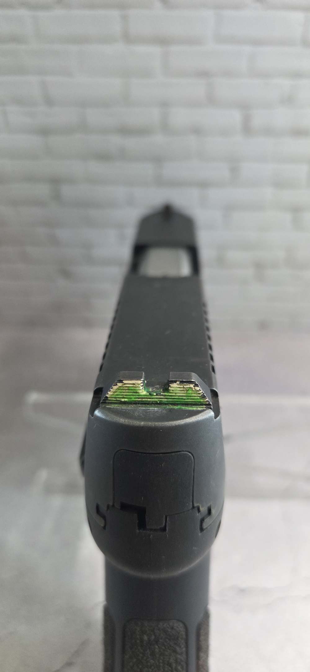 Taurus G3c 9x19mm with Green Laser & Flashlight -img-11