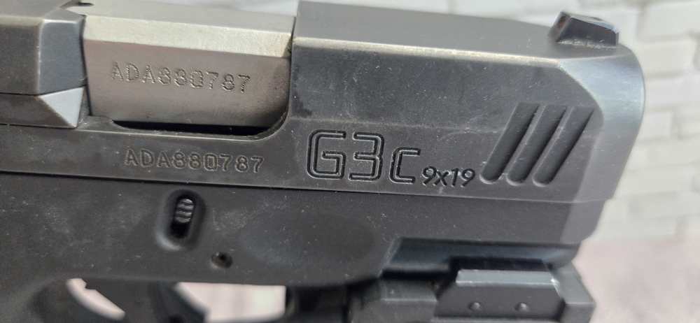 Taurus G3c 9x19mm with Green Laser & Flashlight -img-8