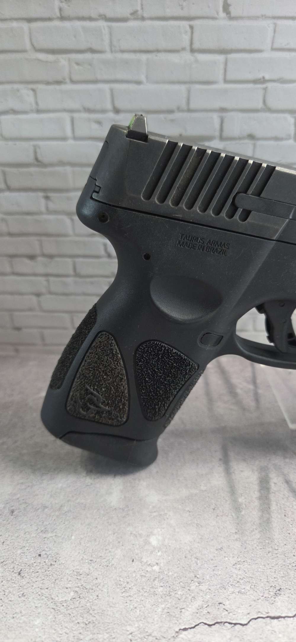 Taurus G3c 9x19mm with Green Laser & Flashlight -img-7