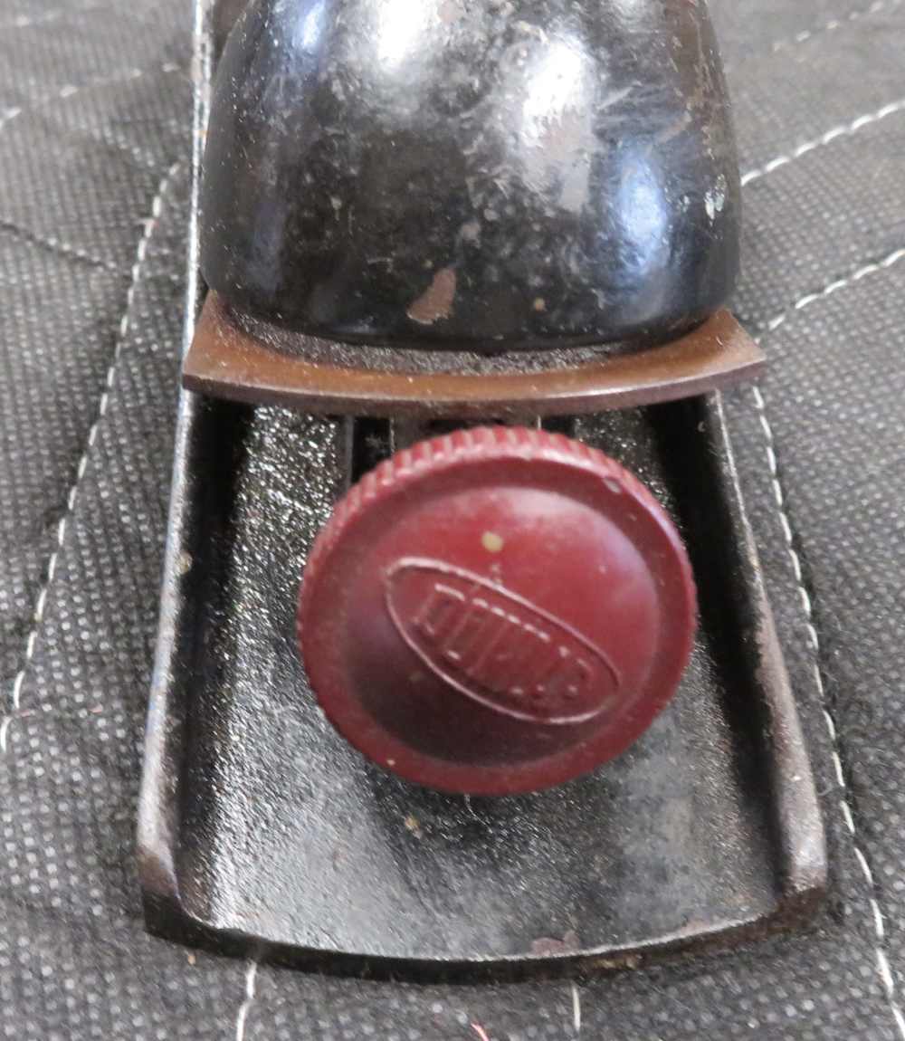 A vintage red handle Dunlap seven-inch woodworking plane -img-6