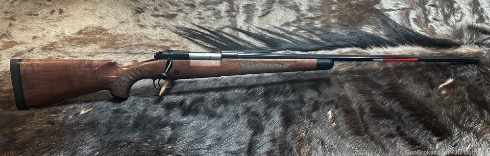 FREE SAFARI, NEW WINCHESTER MODEL 70 SUPER GRADE 7mm REM MAG 26"-img-1