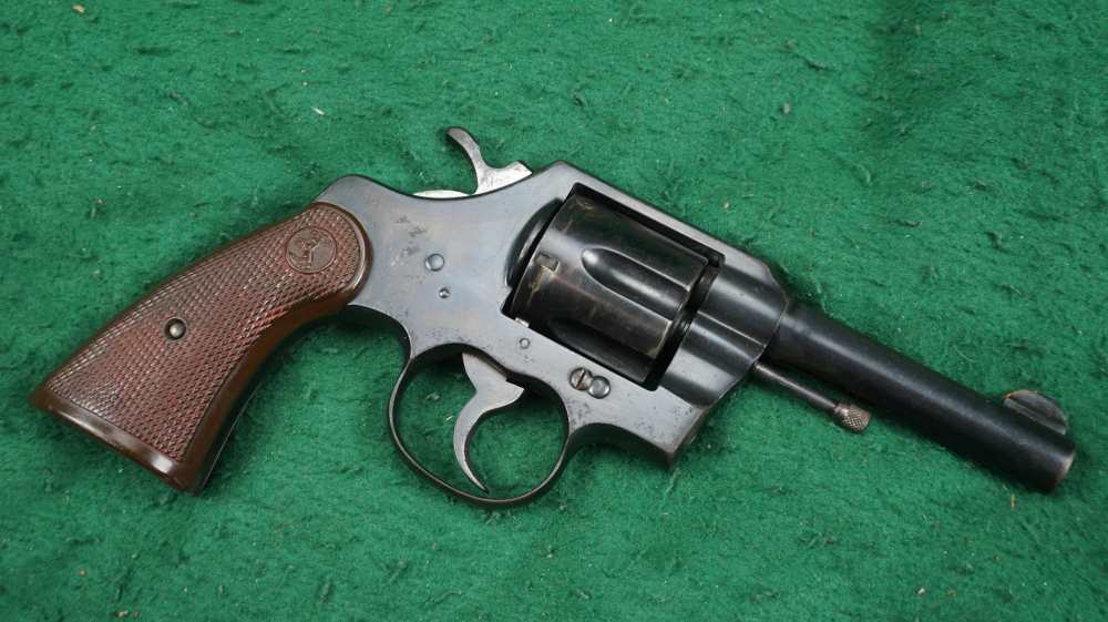 WWII Production Colt Official Police 38 38spl 4" Blue 1¢ Start C&R OK-img-12