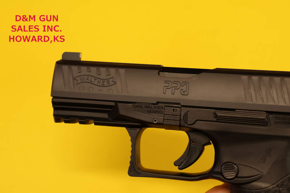 Walther PPQ M2 9mm With Night Sights & 3 mags-img-9