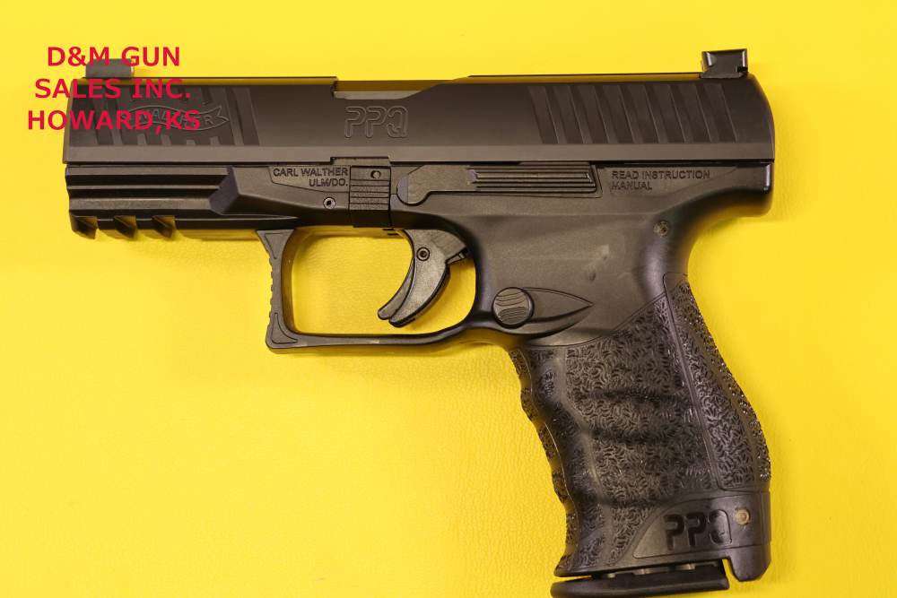 Walther PPQ M2 9mm With Night Sights & 3 mags-img-3
