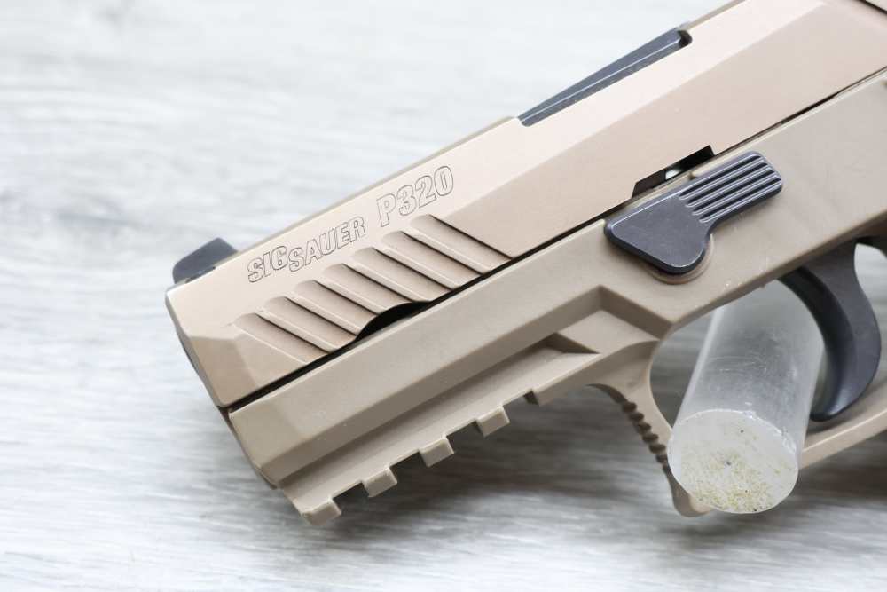 Sig Sauer P320 Compact 9mm - FDE - OEM Box - Penny Auction - NO RESERVE!-img-2
