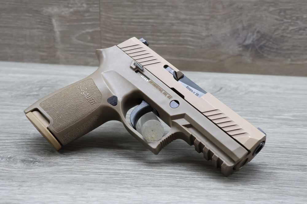 Sig Sauer P320 Compact 9mm - FDE - OEM Box - Penny Auction - NO RESERVE!-img-25