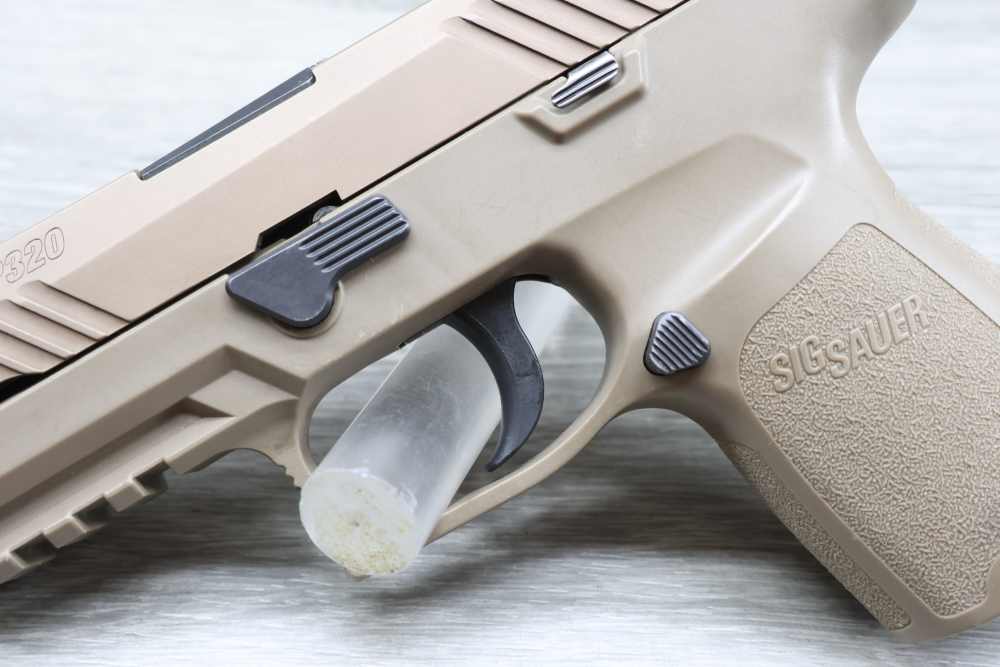 Sig Sauer P320 Compact 9mm - FDE - OEM Box - Penny Auction - NO RESERVE!-img-3