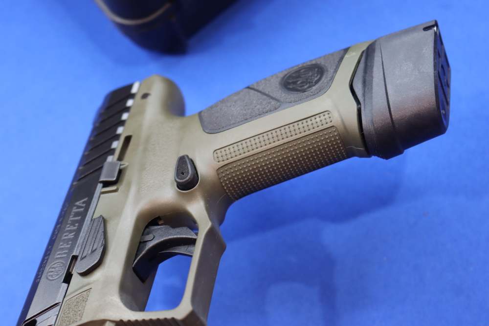 Beretta APX A1 Full Size 9mm 4.25 Ported OD Green Optic Ready 21RD Pistol-img-12
