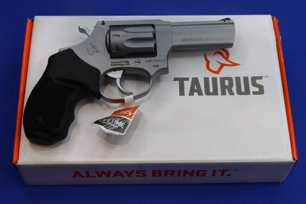Taurus Model 942 Revolver 22LR Compact 3" 8RD 22 LR SS SA DA NEW Stainless-img-16