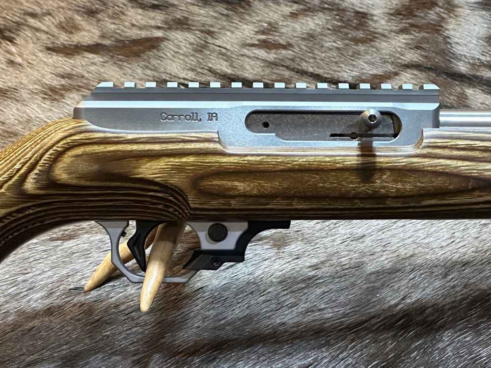 NEW VOLQUARTSEN CUSTOM SF-1 17 HMR RIFLE, RAPID RELEASE, BROWN LAMINATE STK-img-0