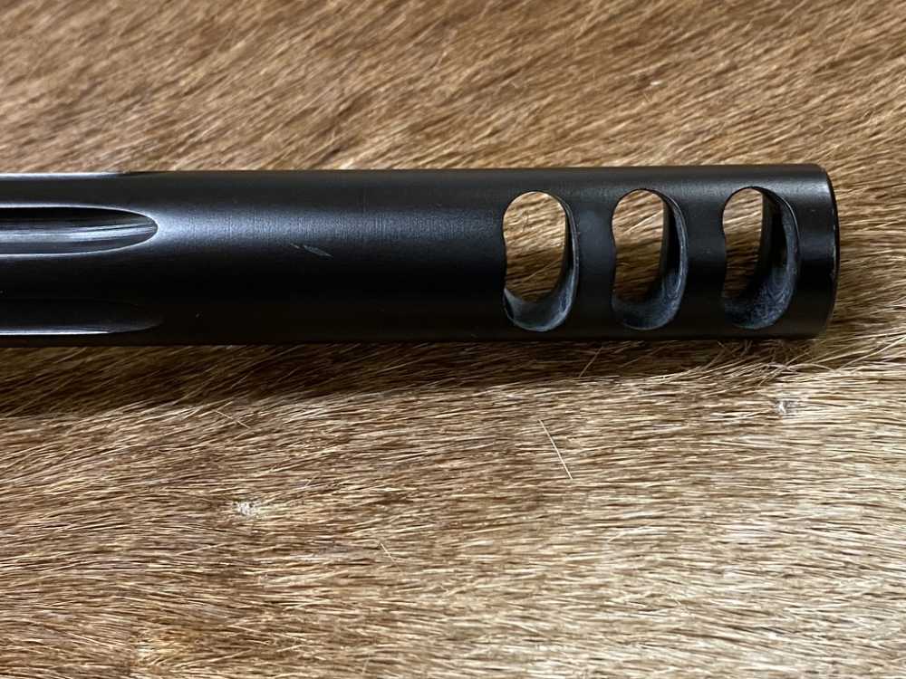 FREE SAFARI, CUSTOM REMINGTON 700 SENDERO SF II 300 RUM 26" NIGHTFORCE AMMO-img-9