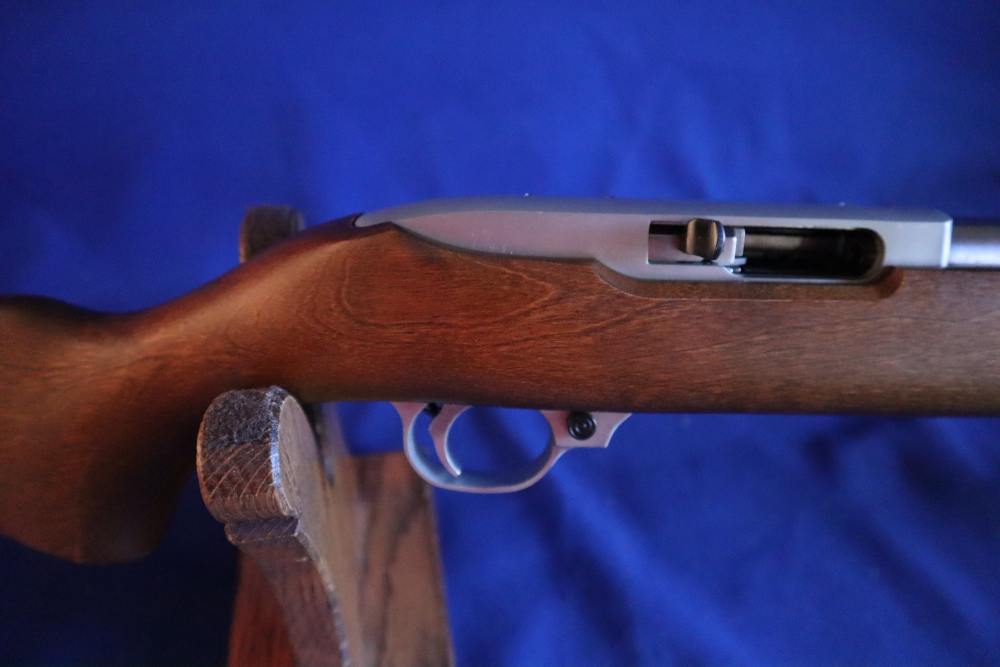 1996 Ruger 10-22 Carbine Stainless with metal trigger guard all original -img-2
