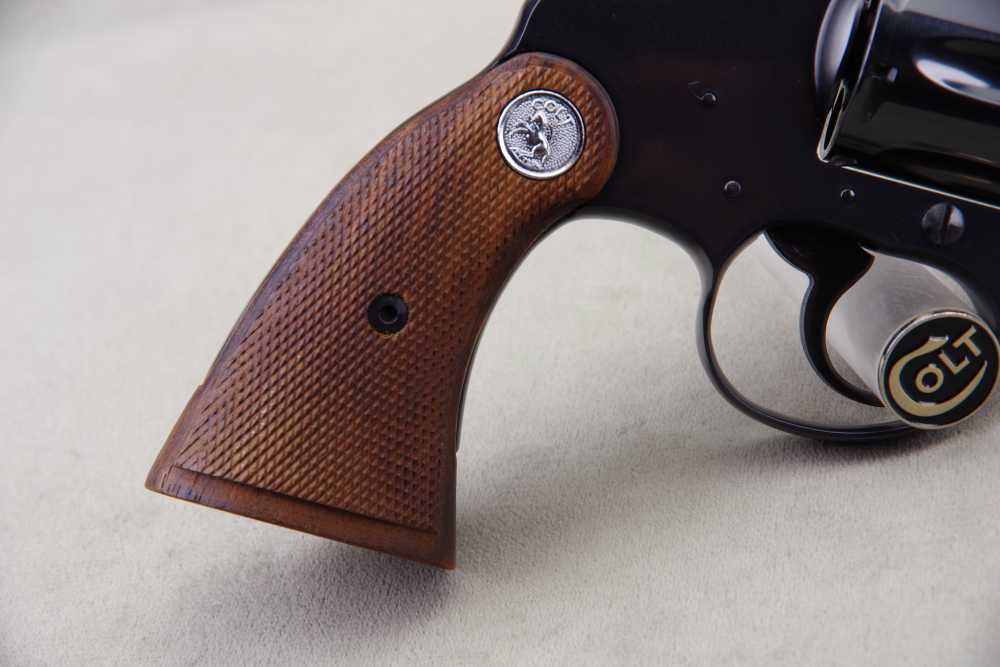 1966 Colt Diamondback 38 Spl 2.5'' Blue 99% Orig. Box Papers 277th Produced-img-23