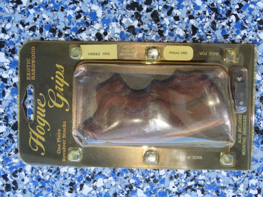 HOGUE Pau Ferro COLT PYTHON Brazilian Rosewood  Grips NEW - No Reserve!-img-1