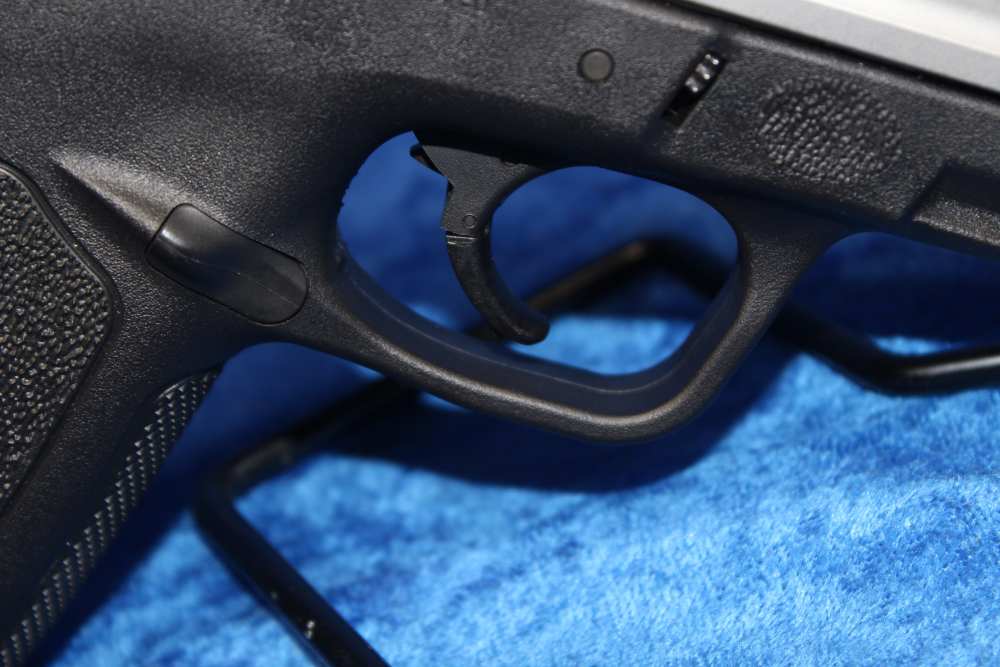 Smith & Wesson SD9 VE 9mm Semi-Automatic Pistol 4" Barrel with 2 Mags, Box-img-14