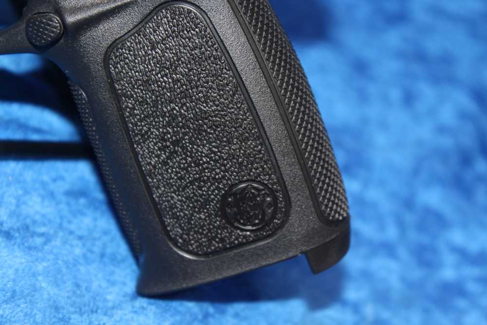 Smith & Wesson SD9 VE 9mm Semi-Automatic Pistol 4" Barrel with 2 Mags, Box-img-6