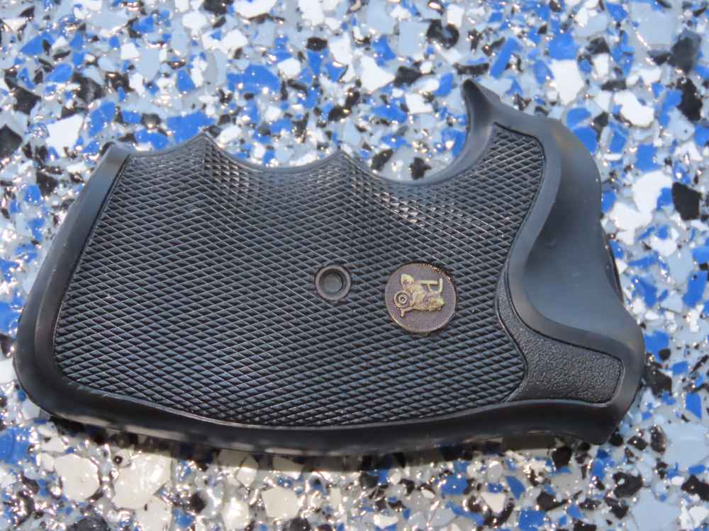 PACHMAYR Gripper Model COLT PYTHON Rubber Grips New Old Stock Penny No Res.-img-9