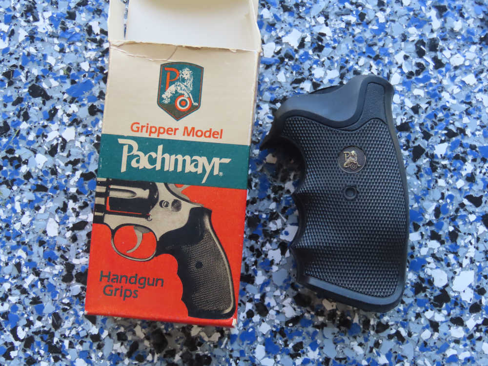 PACHMAYR Gripper Model COLT PYTHON Rubber Grips New Old Stock Penny No Res.-img-2