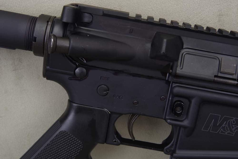 Excellent Smith & Wesson M&P-15 5.45x39 16'' with Two Magazines-img-17