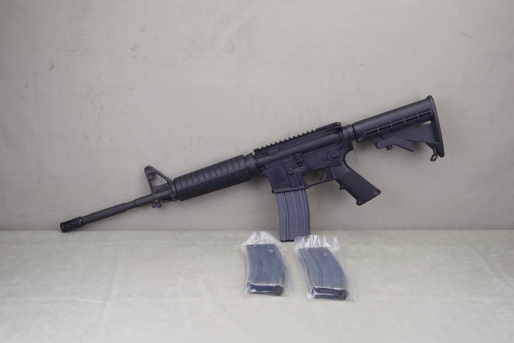 Excellent Smith & Wesson M&P-15 5.45x39 16'' with Two Magazines-img-3