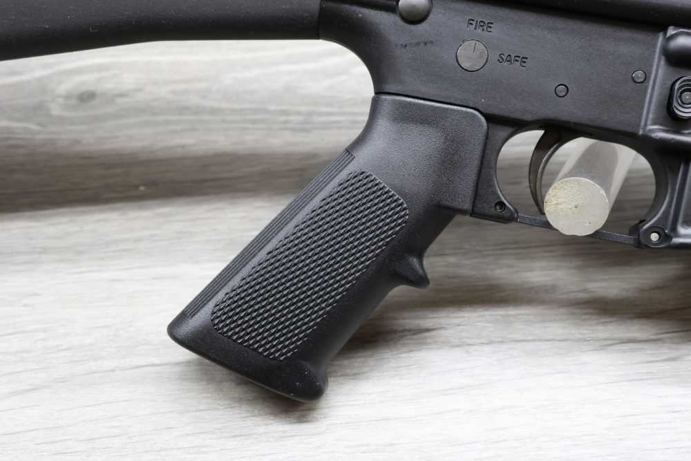 DPMS A-15 Lo-Pro Classic 5.56 NATO - AR15 - M4 - Penny Auction - NO RESERVE-img-11