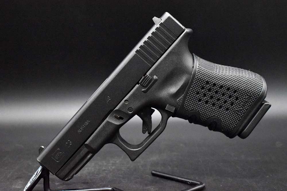 Glock 23 Gen 3 .40 S&W Compact Carry (4) Magazines-img-2
