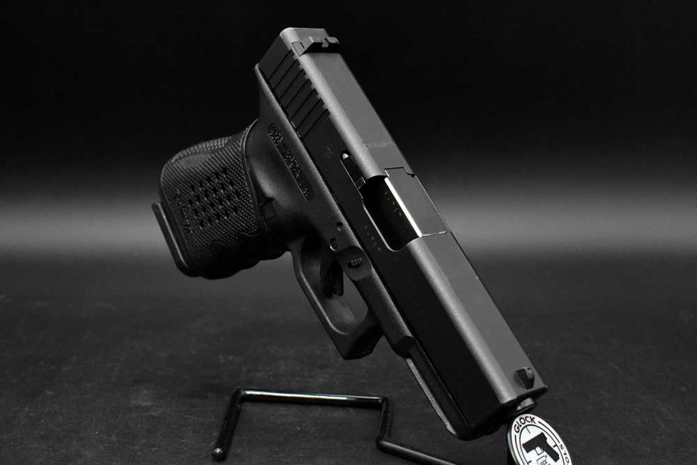 Glock 23 Gen 3 .40 S&W Compact Carry (4) Magazines-img-7