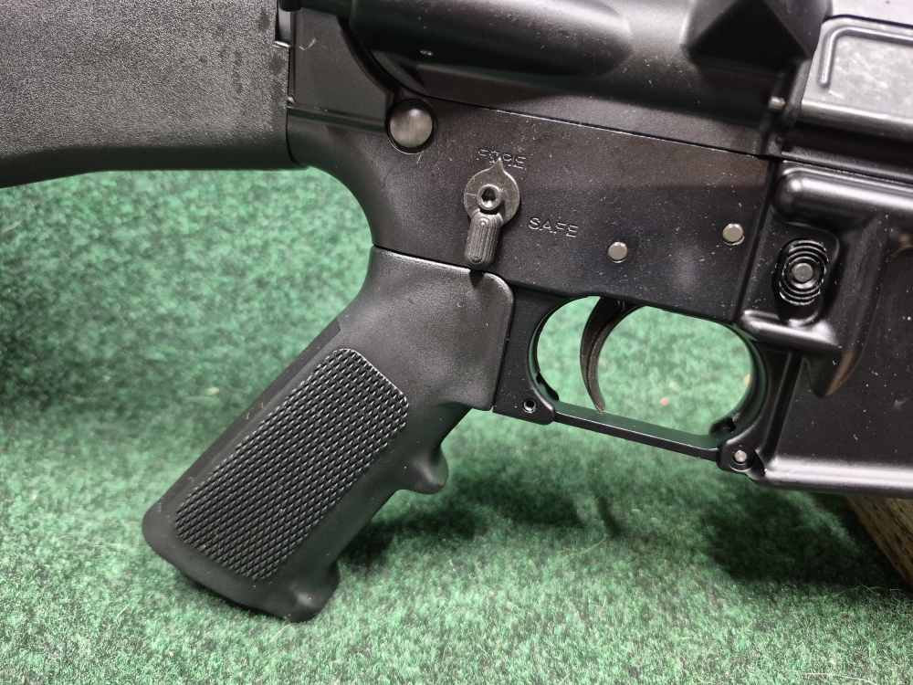 Colt AR15 A4 5.56 NATO Like New Condition PENNY START 0.01-img-8