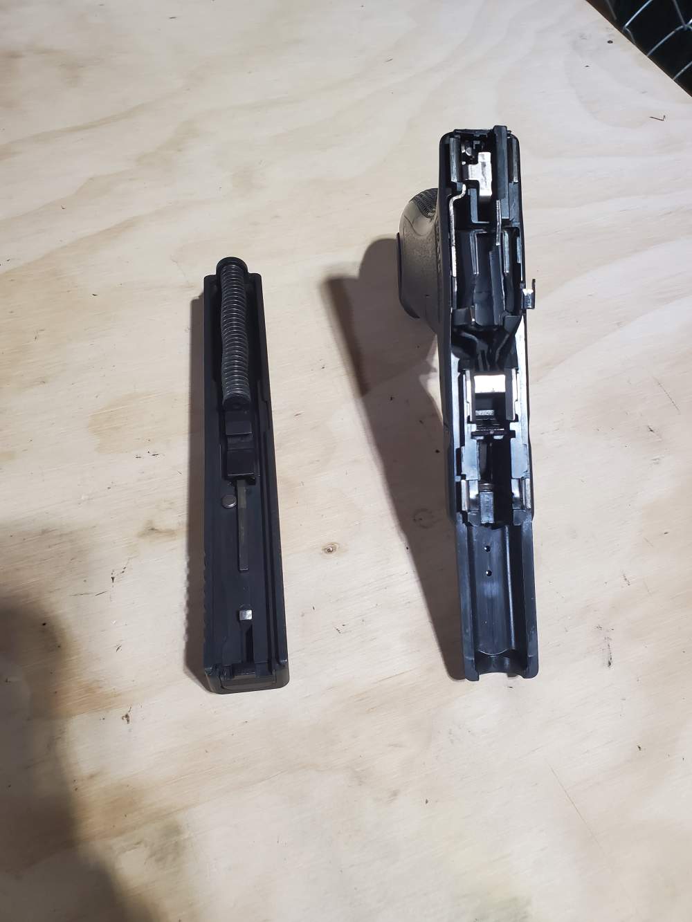 Police Trade-in Glock 17 Gen 2 9mm-img-4
