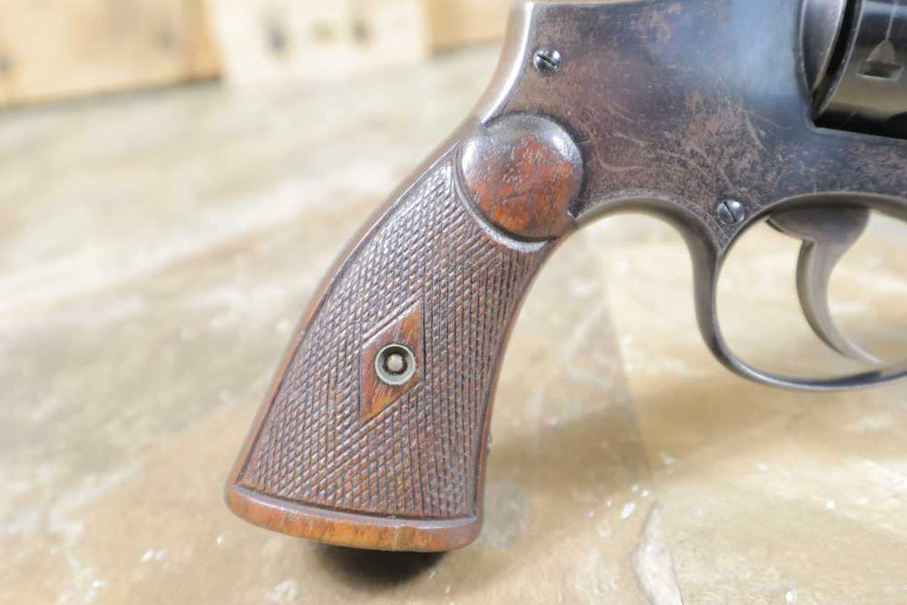 Collectible Smith & Wesson Hand Ejector .32-20Win Penny Bid NO RESERVE-img-17