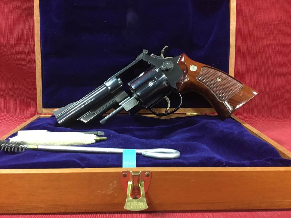 Smith & Wesson Model 25-5 45 Colt-img-0