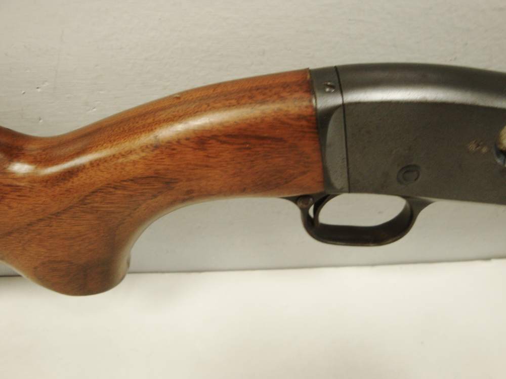 Remington The Fieldmaster Model 121 Pump Action .22LR W/ 24” Bbl.   -img-4