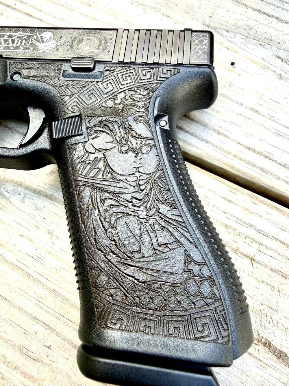 Glock 17C-V *CUSTOM ENGRAVED MOLON LABE*-img-2