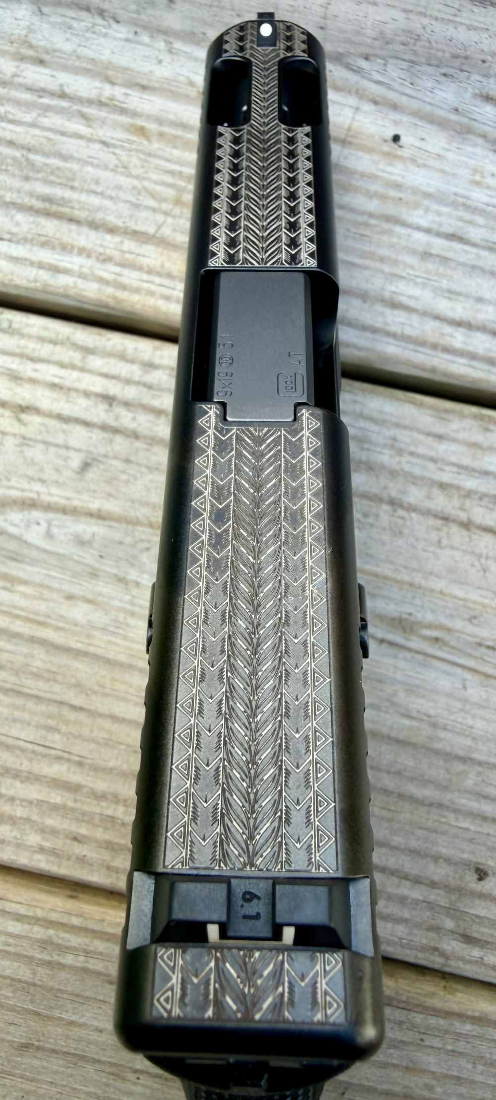 Glock 17C-V *CUSTOM ENGRAVED MOLON LABE*-img-4