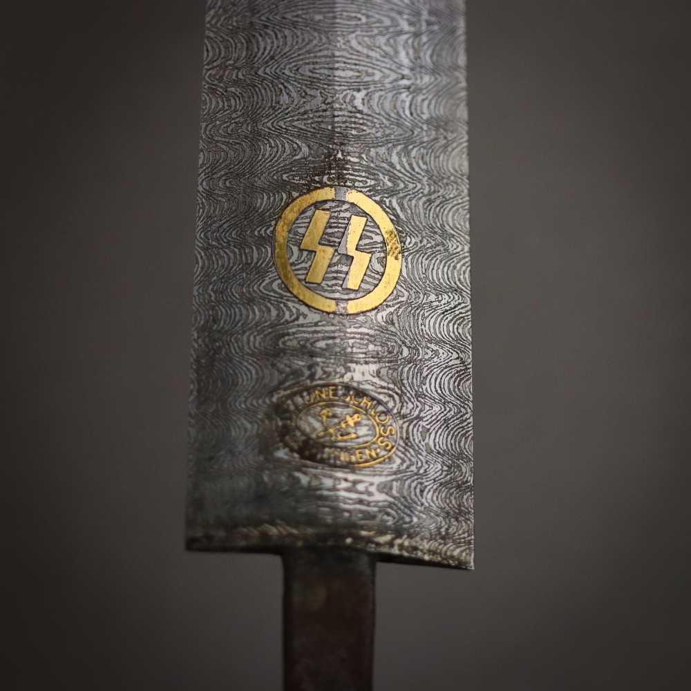 FINE 1933 HIGH HONOR SS DAGGER OAK LEAF SCABBARD DAMASCUS STEEL WW2 GERMANY-img-19