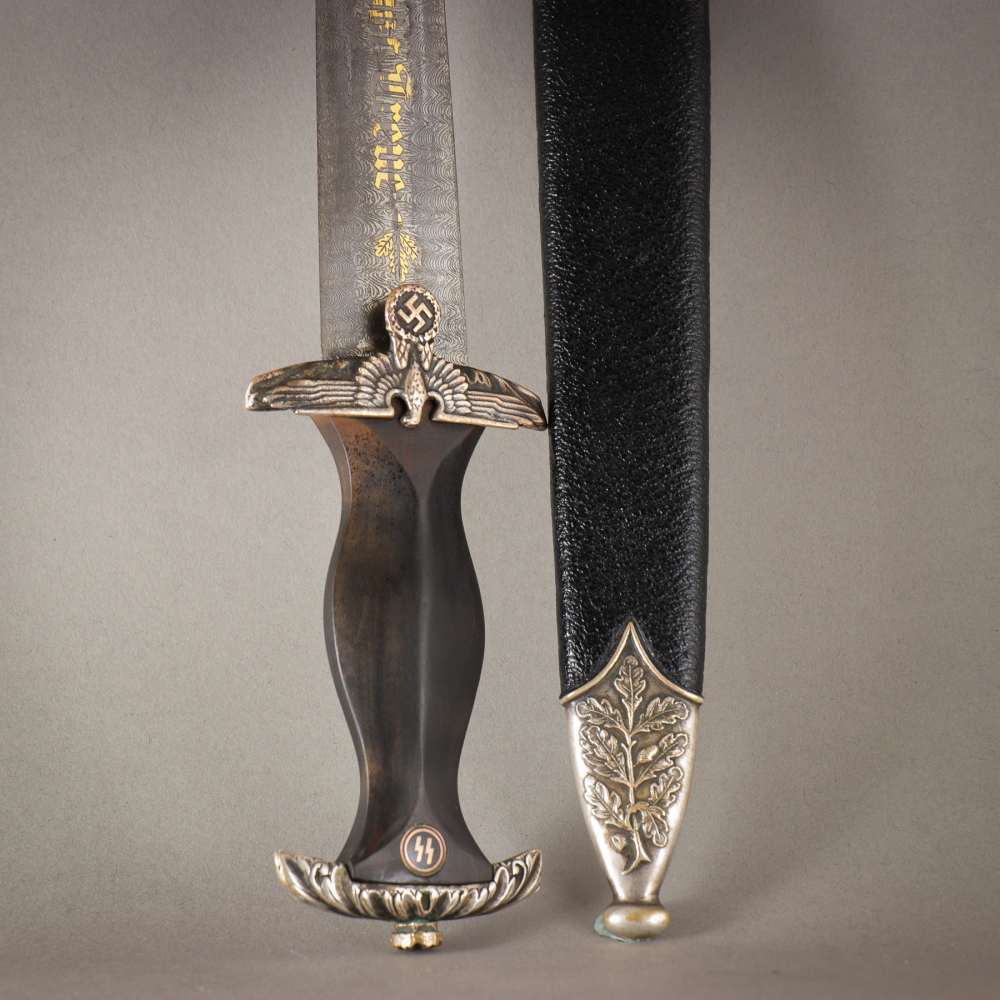 FINE 1933 HIGH HONOR SS DAGGER OAK LEAF SCABBARD DAMASCUS STEEL WW2 GERMANY-img-51