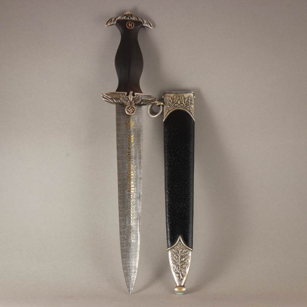 FINE 1933 HIGH HONOR SS DAGGER OAK LEAF SCABBARD DAMASCUS STEEL WW2 GERMANY-img-48
