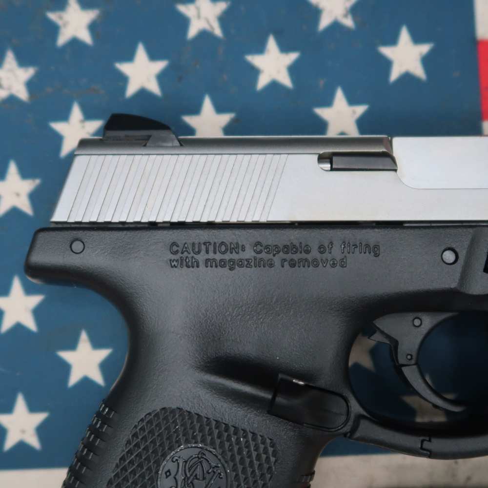 Smith & Wesson SW40VE .40 S&W Semi-Auto Pistol 4" Two Tone Laser 3 Mags-img-6