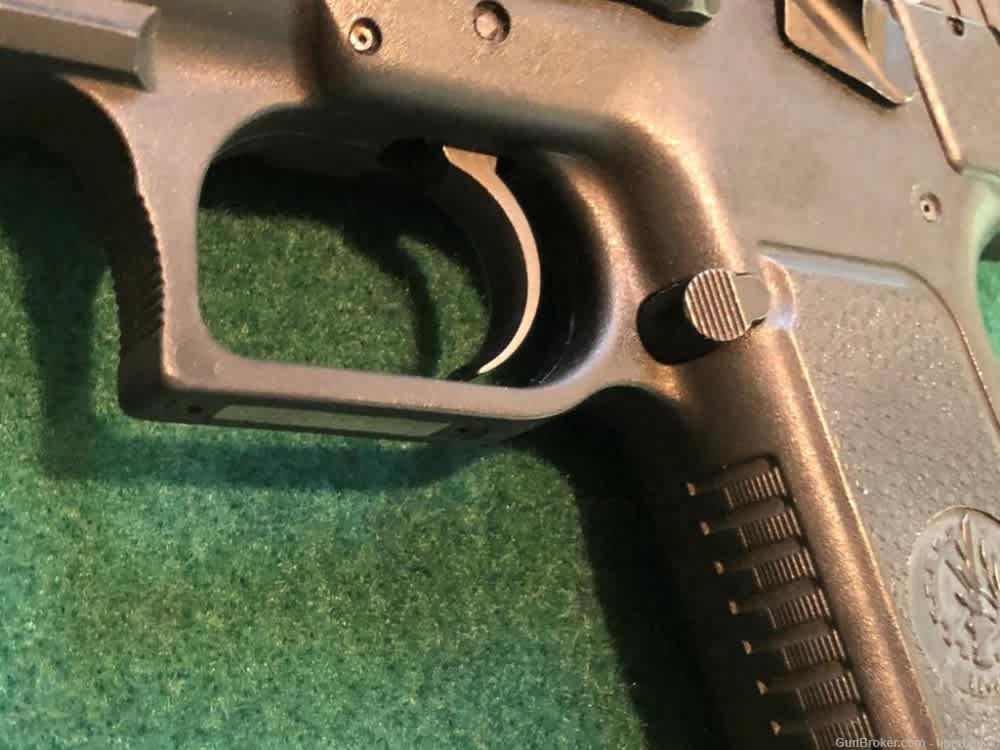 IMI Israel Military Industries Jericho 941 Polymer frame, 9mm, ex-Police-img-5