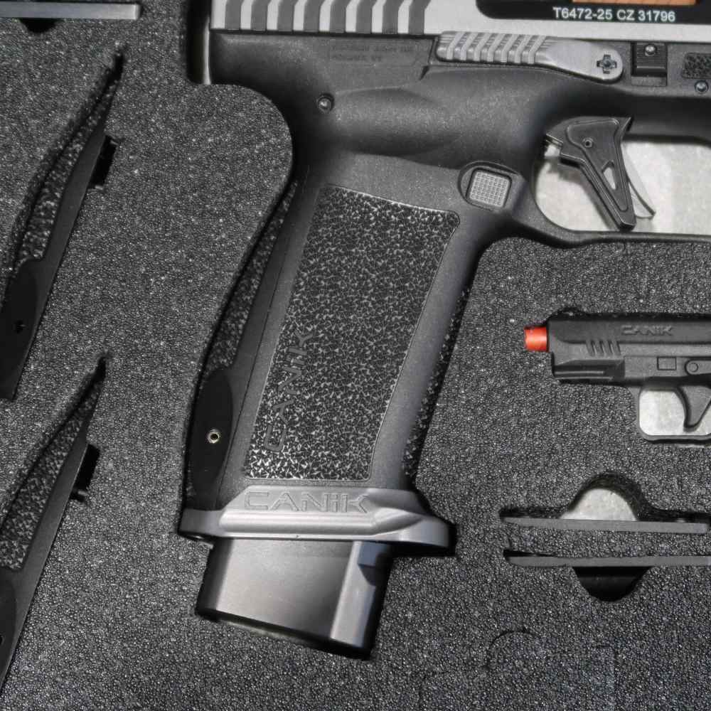LIKE NEW Canik TTI Combat 9mm Semi-Auto Pistol 4.6" 18+1 Smoke Two Tone-img-1
