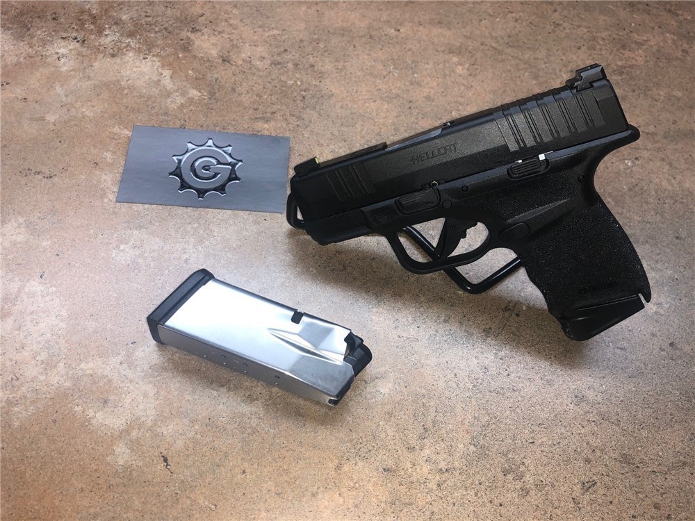 NIB SPRINGFIELD ARMORY HELLCAT 9MM 10+1 W NIGHT SIGHTS-img-2