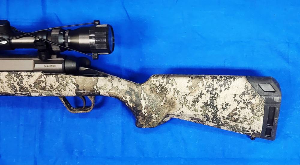 MINT IN BOX SAVAGE AXIS COMPACT .243 WIN 20" CAMO W/ SCOPE -img-3