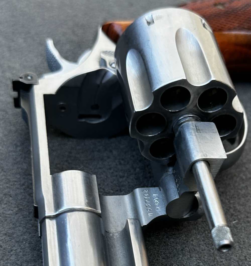 S&W 629-1 .44 Magnum, Discontinued 8 3/8" Barrel, Pre-Lock, Made in 1983-img-39