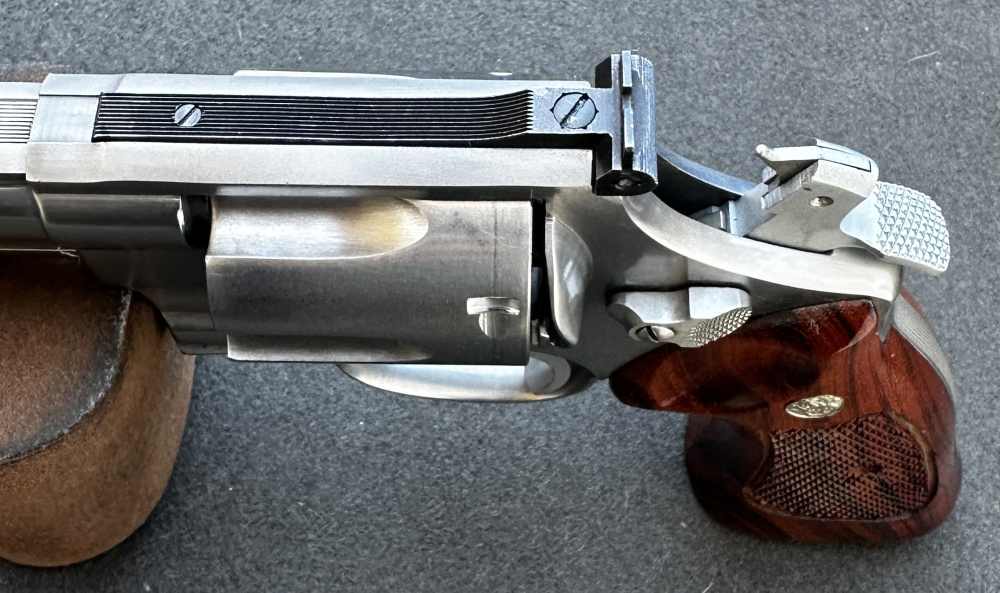 S&W 629-1 .44 Magnum, Discontinued 8 3/8" Barrel, Pre-Lock, Made in 1983-img-22