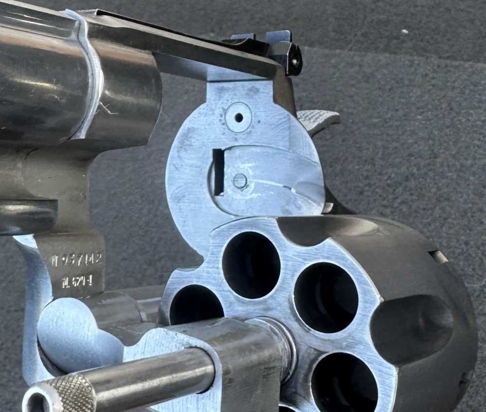 S&W 629-1 .44 Magnum, Discontinued 8 3/8" Barrel, Pre-Lock, Made in 1983-img-34