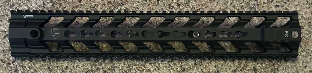 Fortis REV 14 ar 15 handguard w barrel nut-img-0