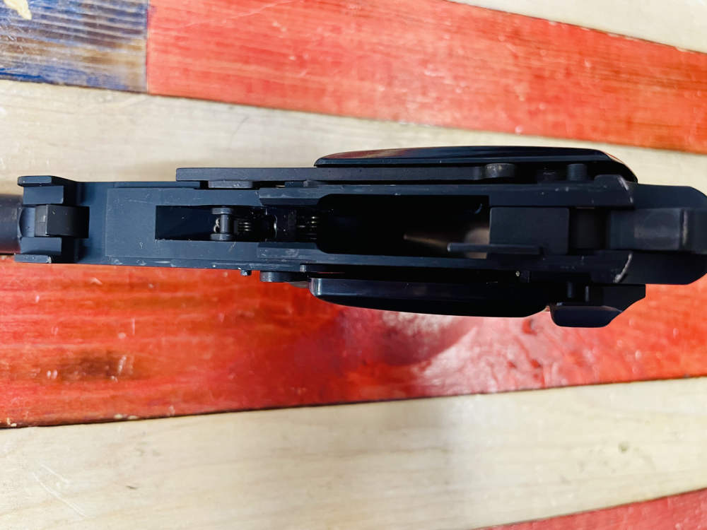 Beretta 21-A Bobcat 22LR-img-5
