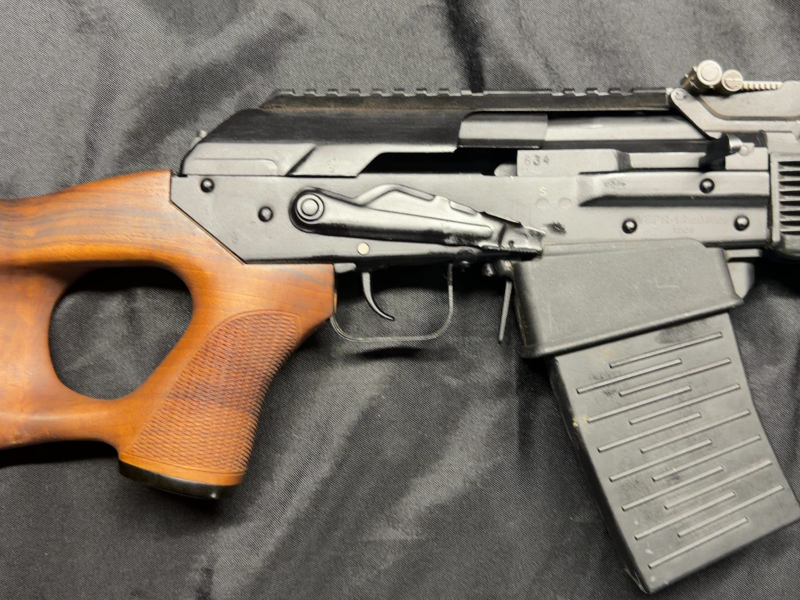 Molot Vepr-12 12 Gauge Wood Thumbhole Stock-img-9