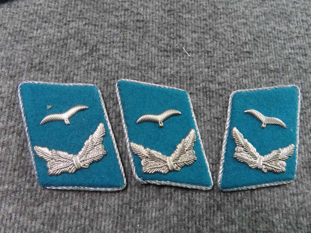 34 PIECE SOVIET RUSSIAN AND EAST GERMAN MILITARY PATCHES, COLLAR TABS-img-14